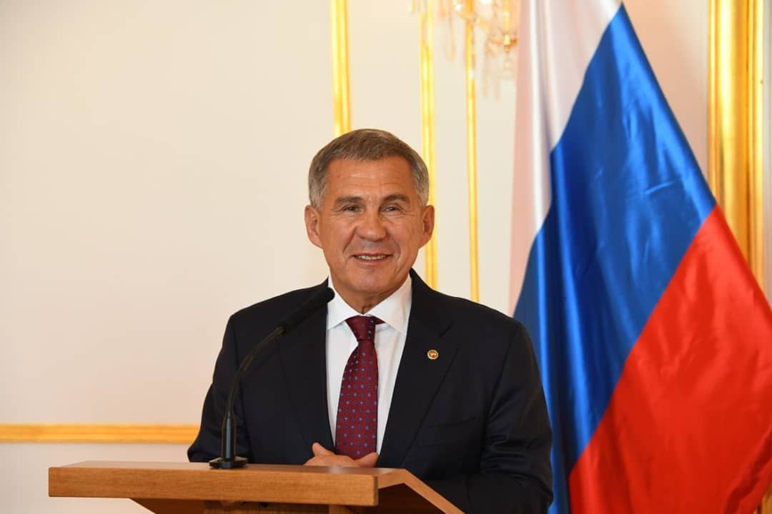 Татарстан Республикасы Президенты Р.Н. Миңнехановның  Яңа ел бәйрәме уңаеннан мөрәҗәгате