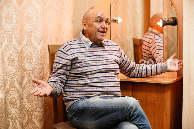 «Бездә милли үзаң югалып кына бара түгел, ул «атрофирован»