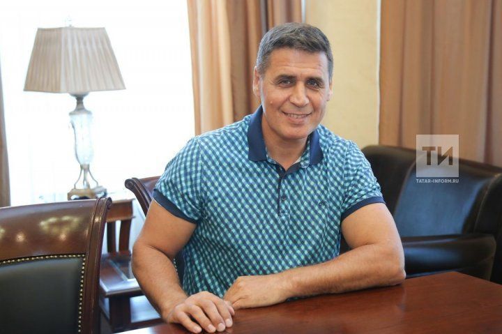 Вил Усмановны машина бәрдергән