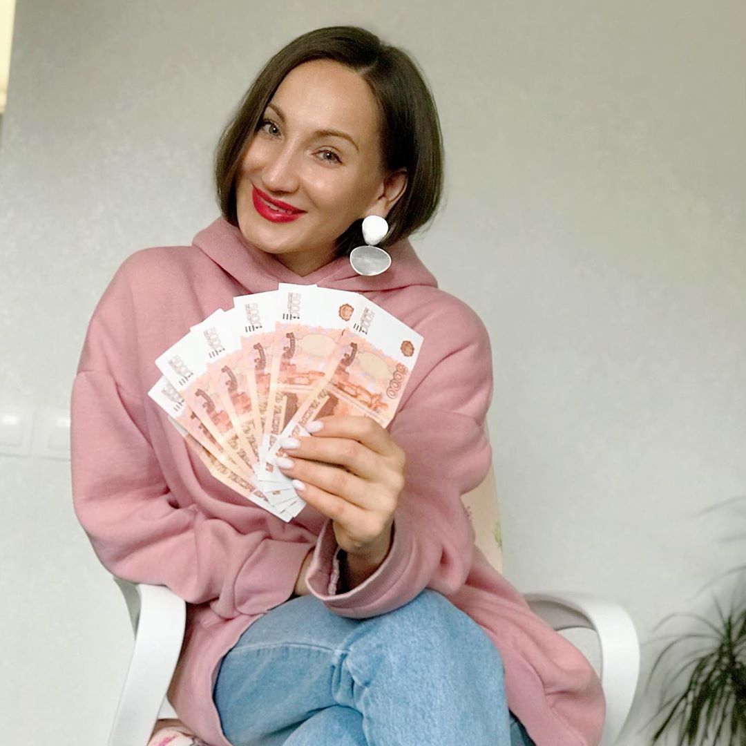 Дилә Нигъмәтуллина икенче бала алып кайтырга җыена