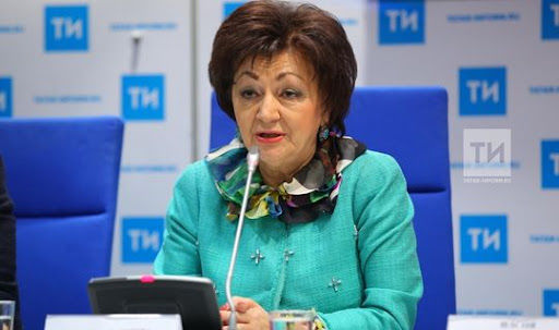 Винера Ганиева: «Мин хәзер шәлперәйгән әбигә әйләнергә тиешме?!»